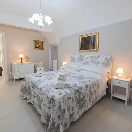 Menotti House Daire Sanremo