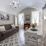 Menotti House Apartmán Sanremo